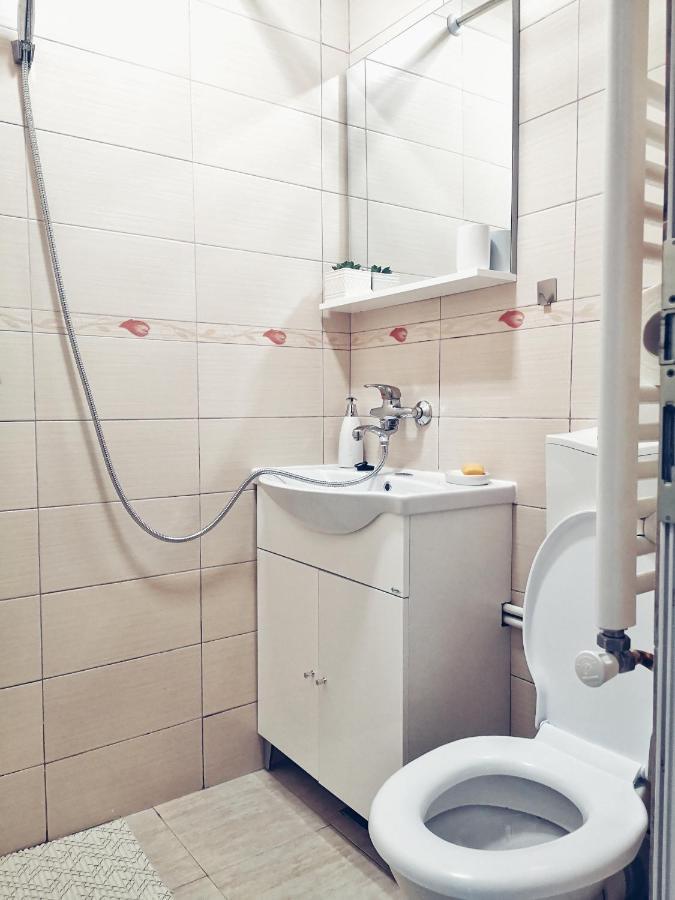 Apartament One Divine - Zărneşti Eksteriør bilde
